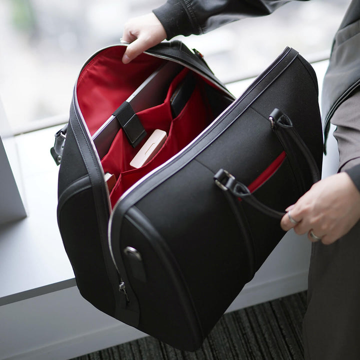 Maverick & Co. - Manhattan Hassle-Free Duffel #color_black