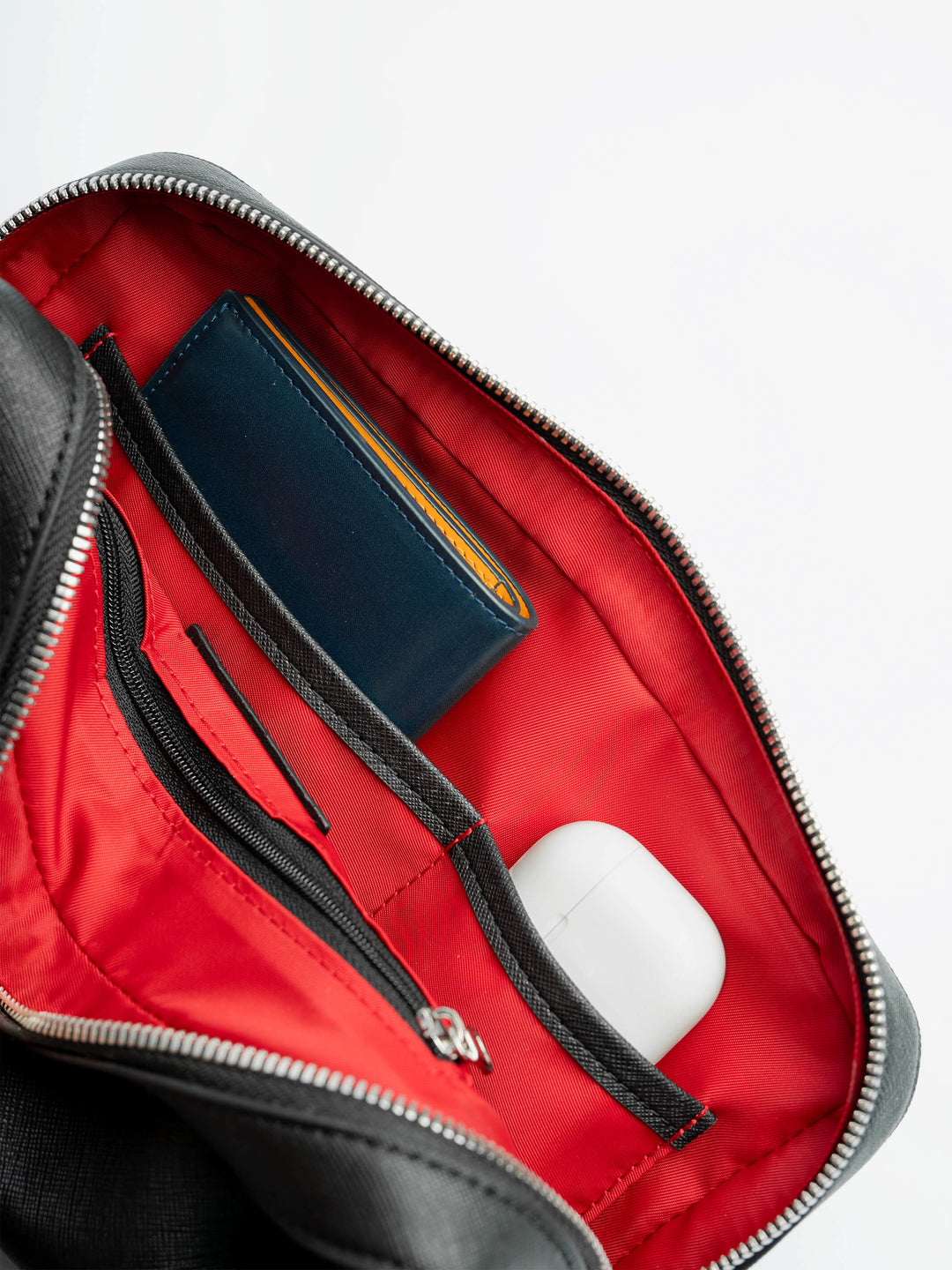 Maverick & Co. - Manhattan Leather Sling Bag #color_grey