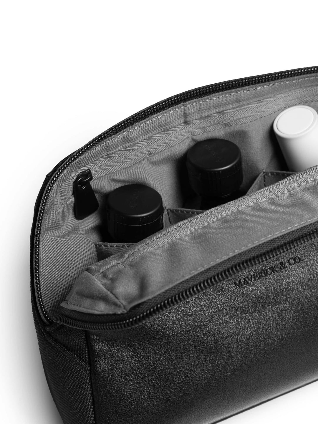 Maverick & Co. - ProActive Toiletry Bag #color_black