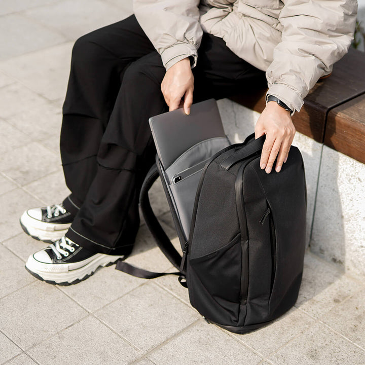 Maverick & Co. - ProActive Waterproof Business Backpack #color_black