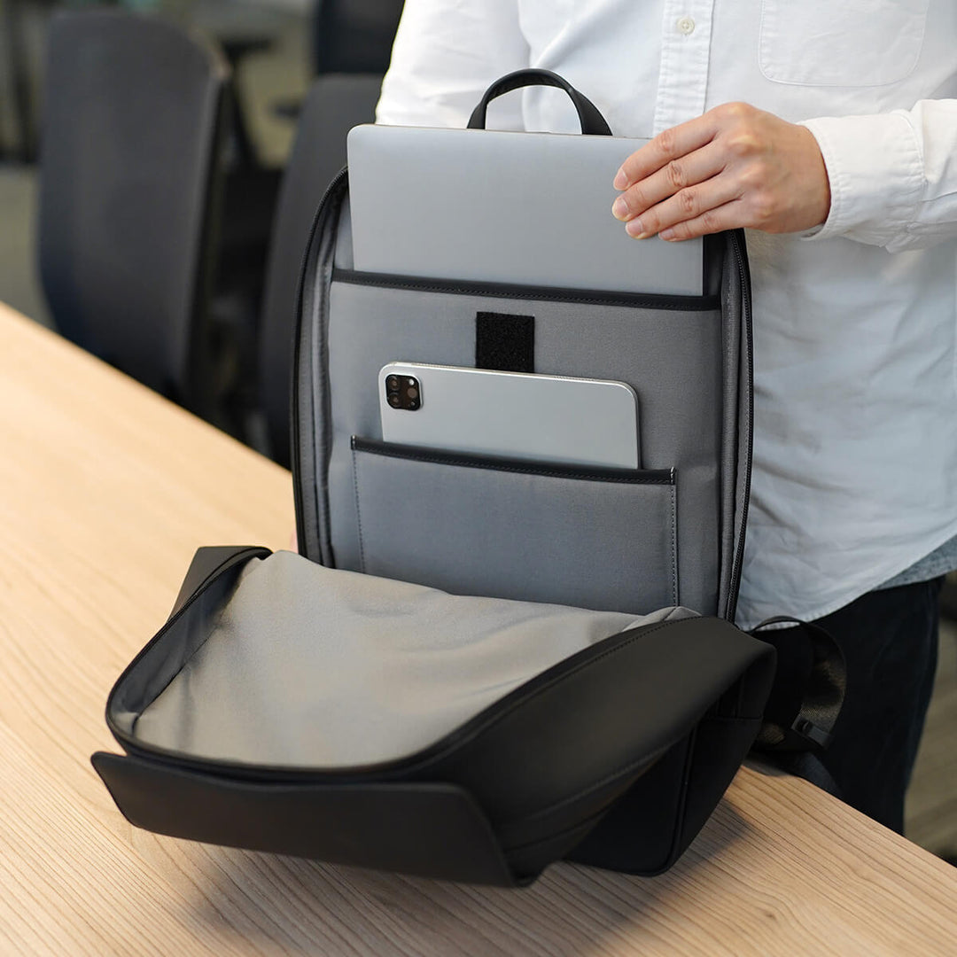 Maverick & Co. - Vista Waterproof Backpack Pro
