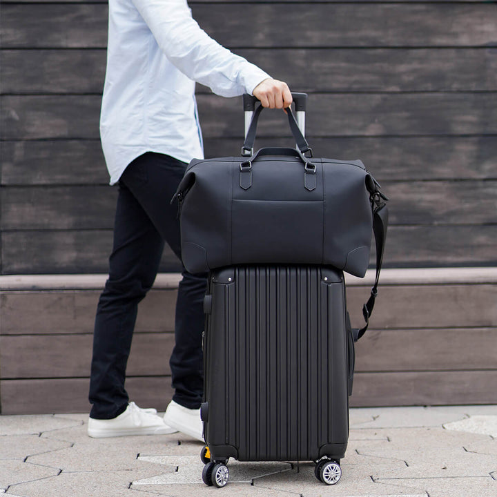 Maverick & Co. - Vista Waterproof Weekender