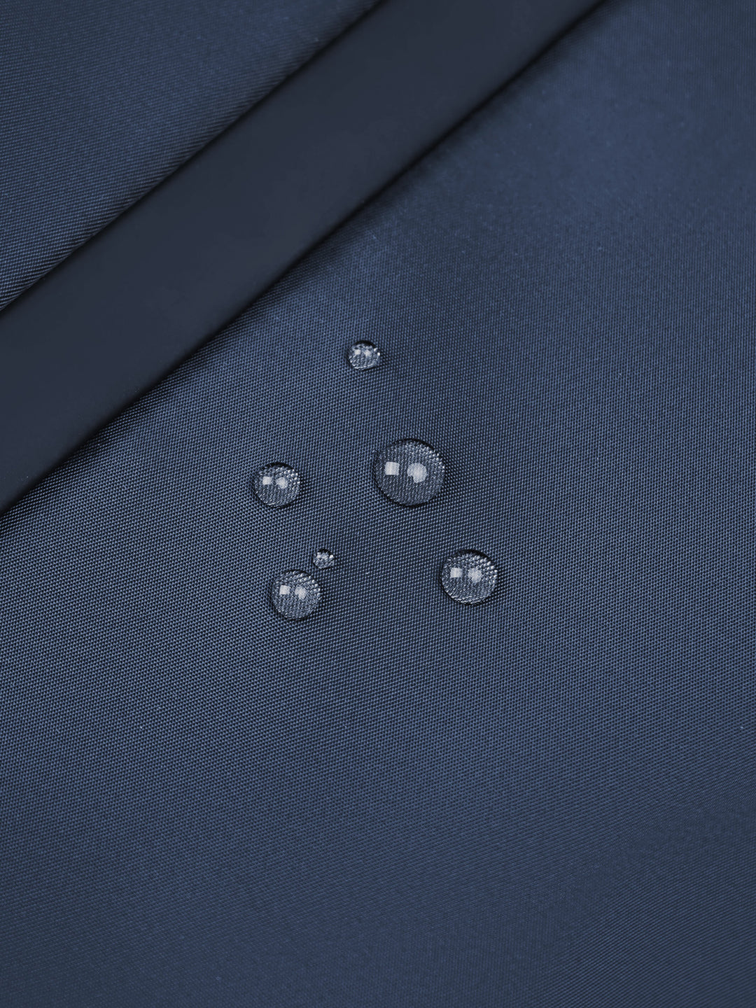 Maverick & Co. - Avenue Waterproof Weekender #color_navy