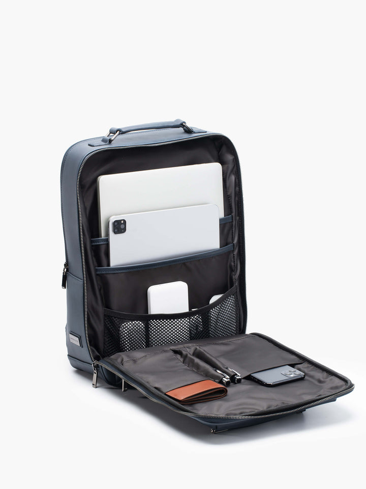 Maverick & Co. - Explorer Light Backpack Plus #color_navy