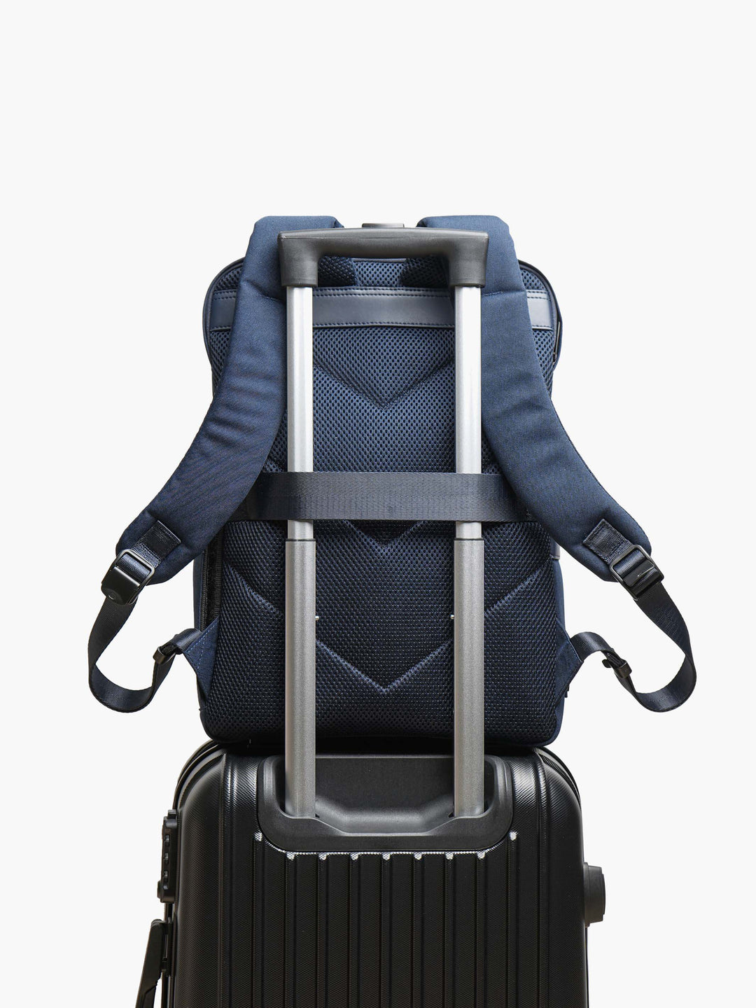Maverick & Co. - Forte Light Backpack#color_navy