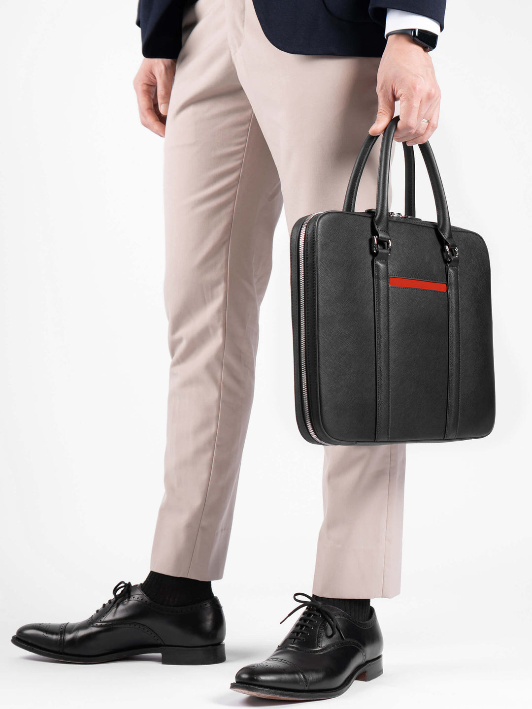 Maverick & Co. - Manhattan Slim Leather Briefcase#color_black