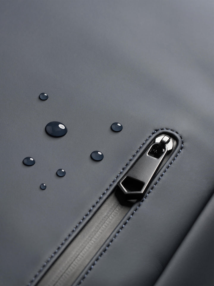 Maverick & Co. - Vista Waterproof Backpack #color_navy