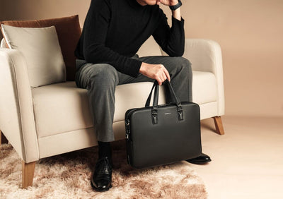 What Makes a Good Work Bag? 5 Essential Features for the Modern Professional