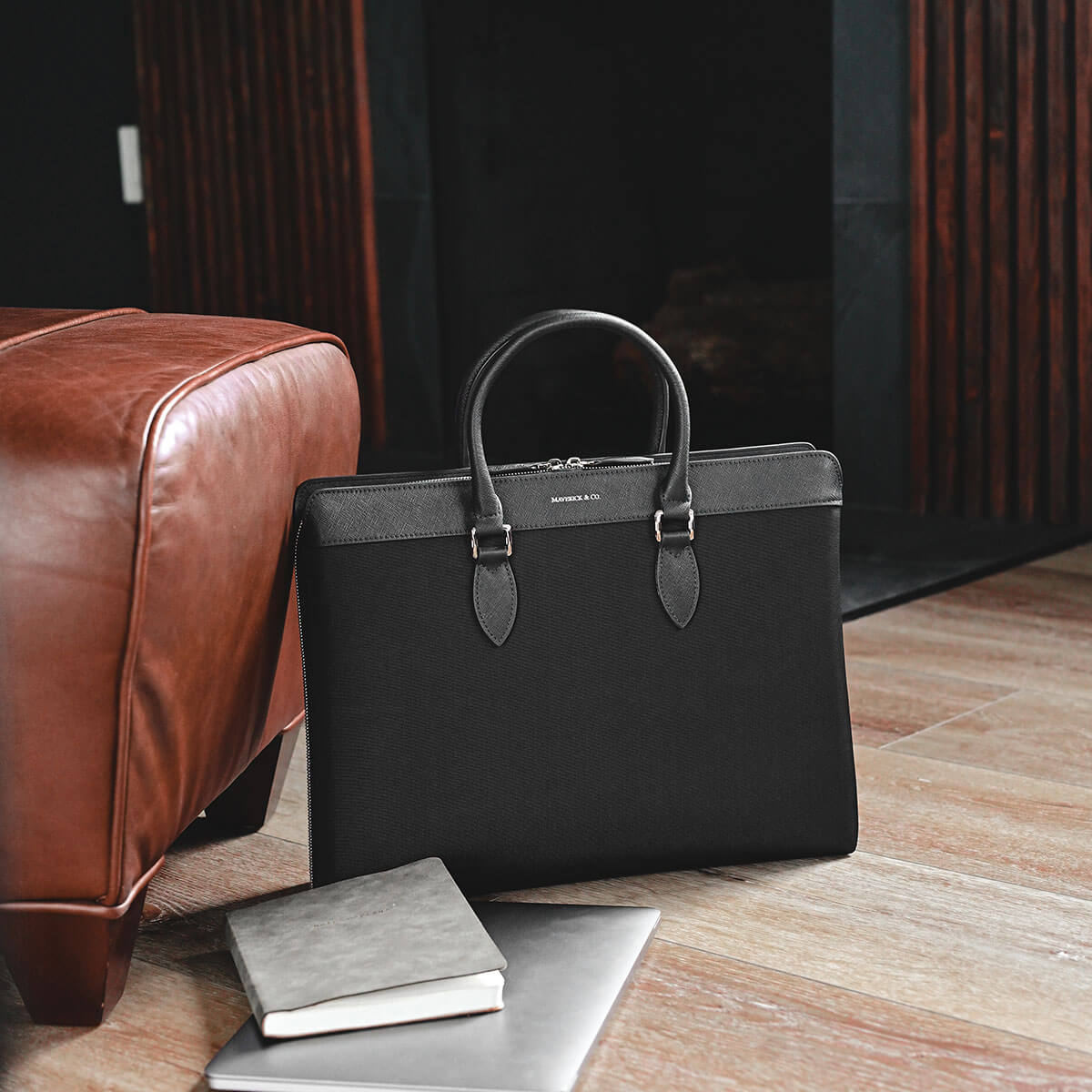 ビジネスバッグ（MAVERICK & CO.） 美品 MAVERICK & CO. ブラックリュック パック ビジネスリュック