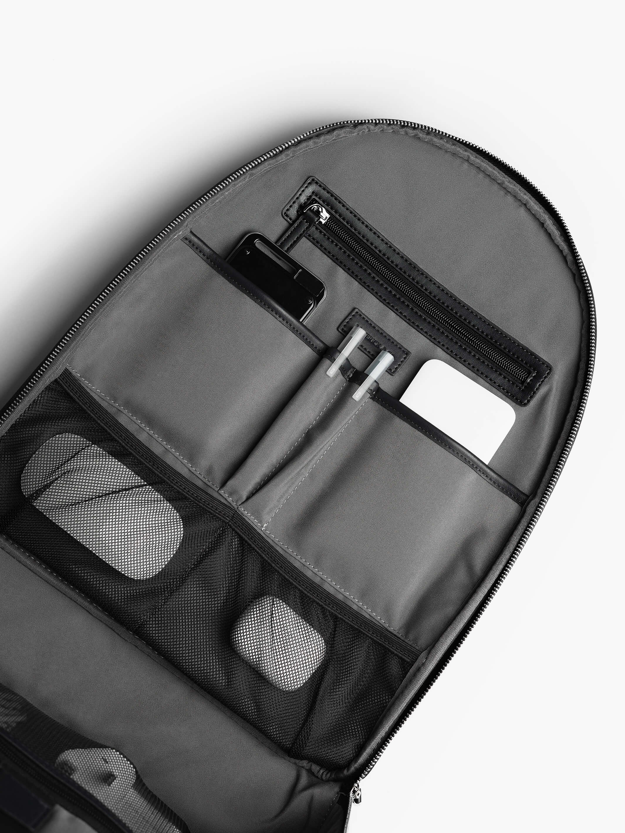 Maverick & Co. Avantスリムバックパック Avant Slim Backpack – Maverick & Co.