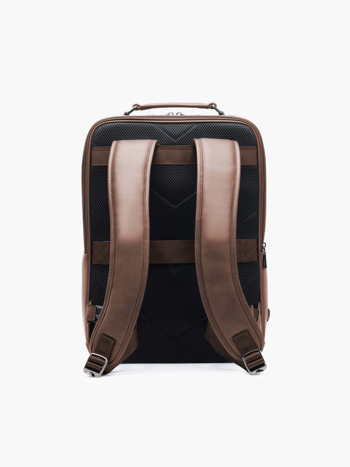 Maverick & Co. - Explorer Light Backpack Plus #color_brown