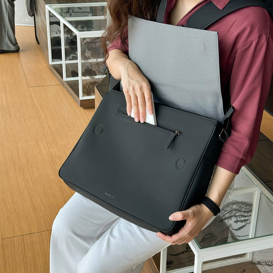 Maverick & Co. - Helix Waterproof Laptop Messenger