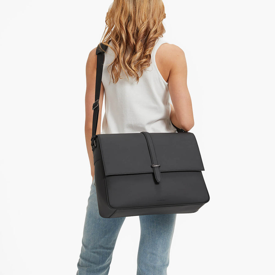 Maverick & Co. - Helix Waterproof Laptop Messenger