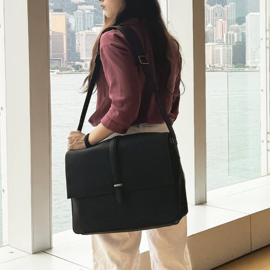 Maverick & Co. - Helix Waterproof Laptop Messenger