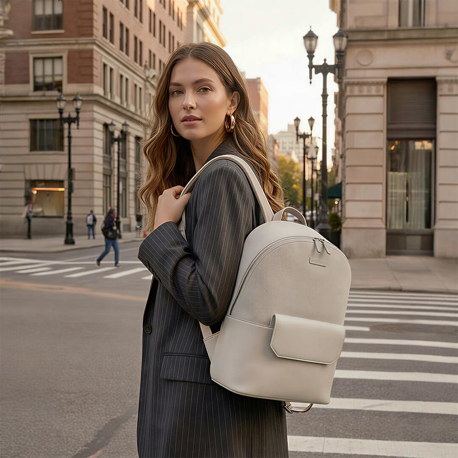 Maverick & Co. - Horizon Lightweight Professional Backpack