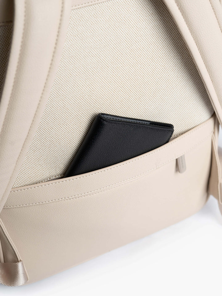 Maverick & Co. - Horizon Lightweight Professional Backpack #color_beige