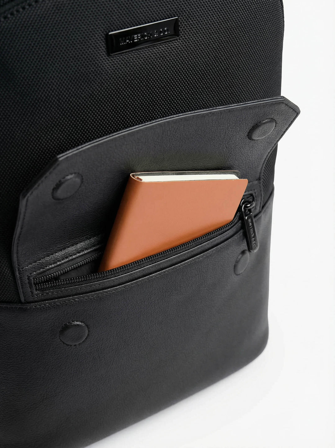 Maverick & Co. - Horizon Lightweight Professional Backpack #color_black