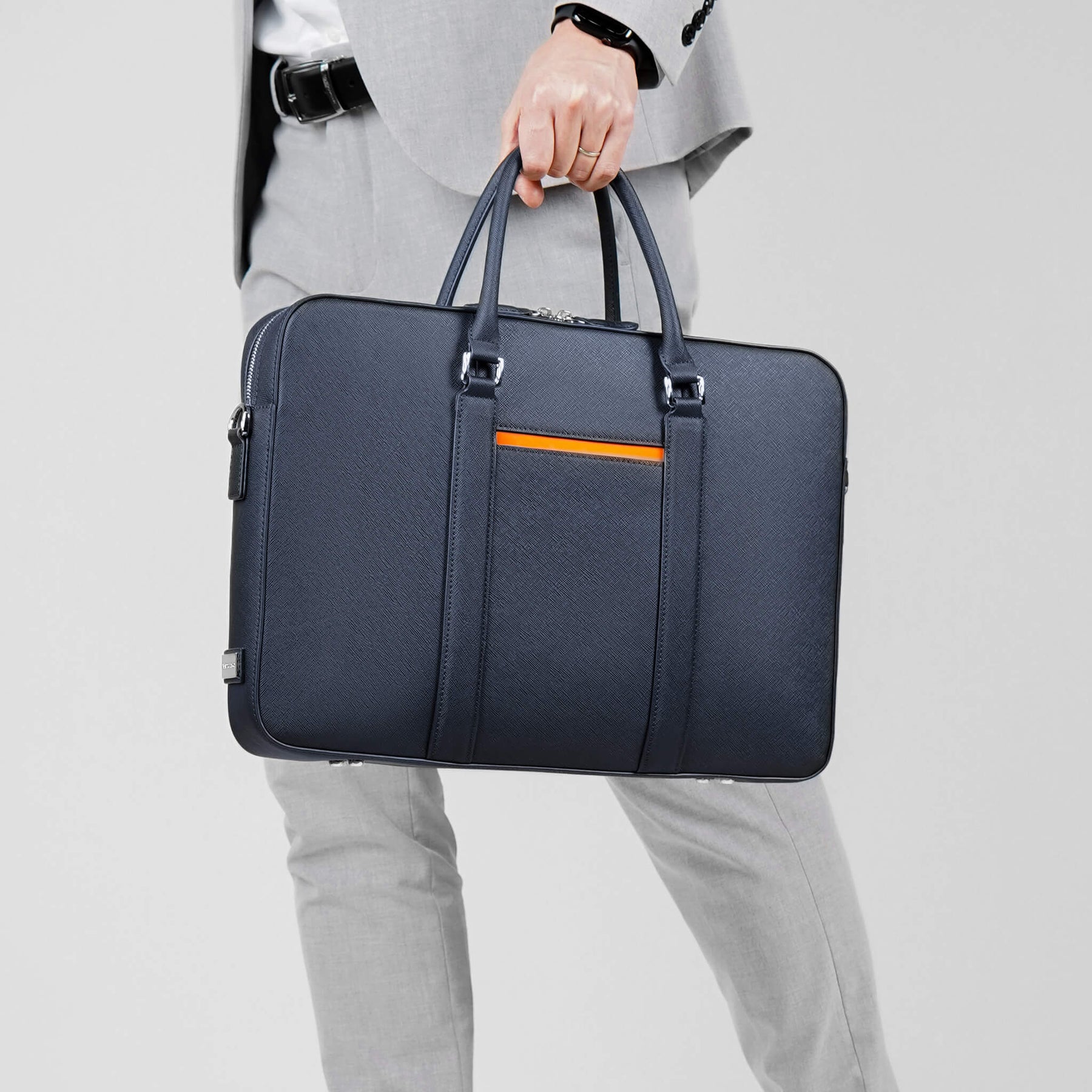 Limitless Voyage Briefcase – Maverick & Co.