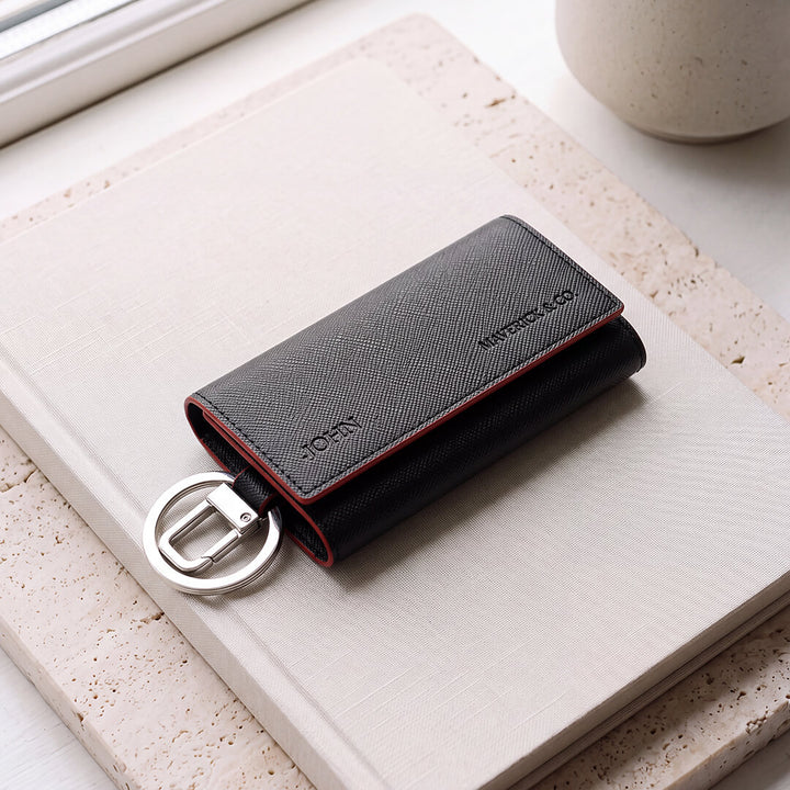 Maverick & Co. - Manhattan Leather Key Case - personalized with laser-engraved initials