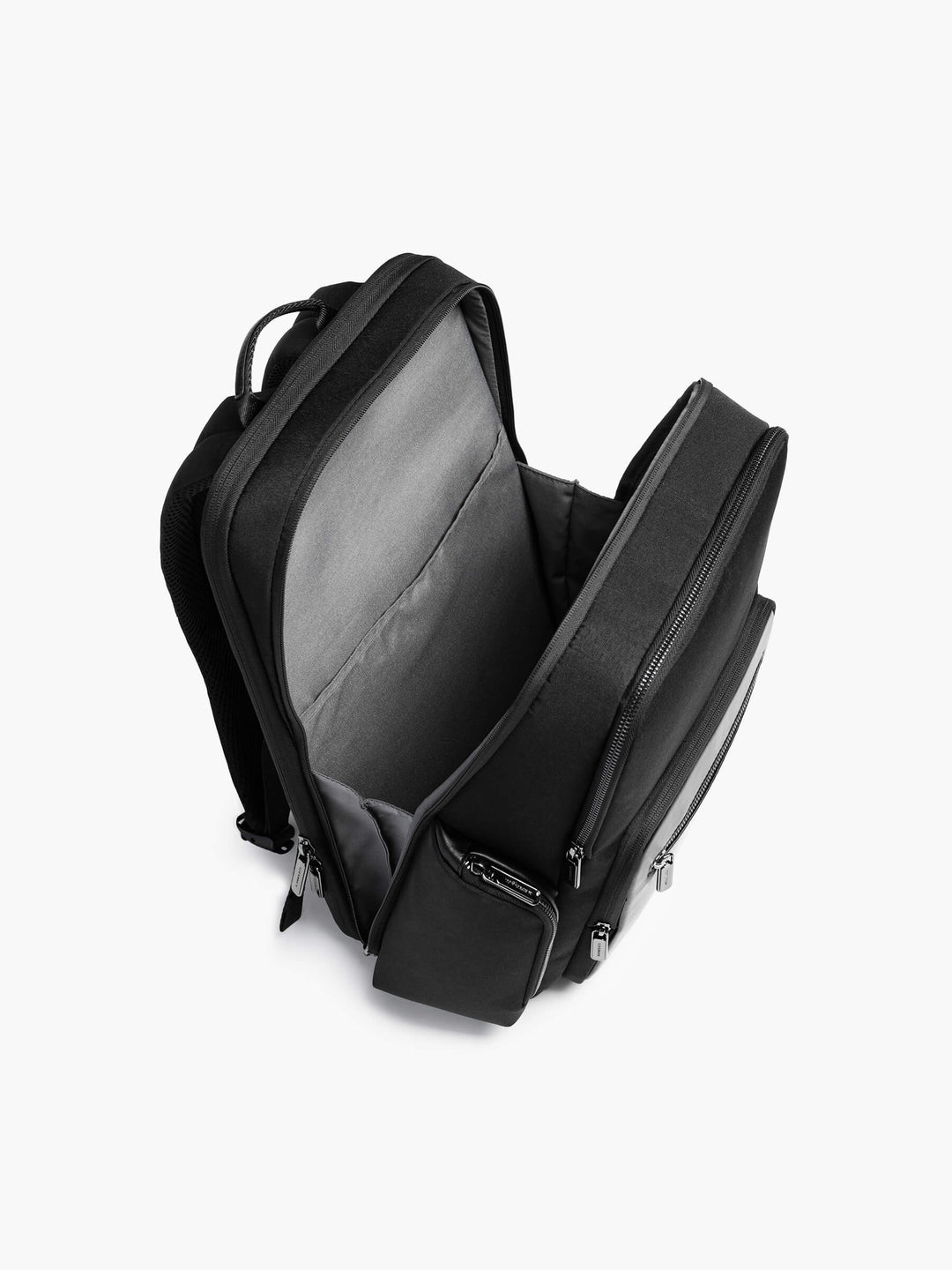 Maverick & Co. - Maximus Travel Backpack