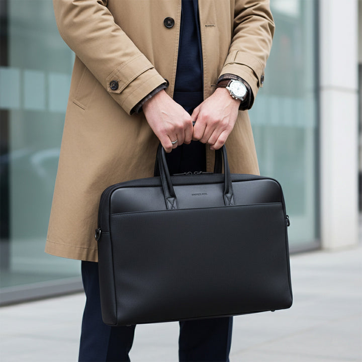 حقيبة Motion الخفيفة