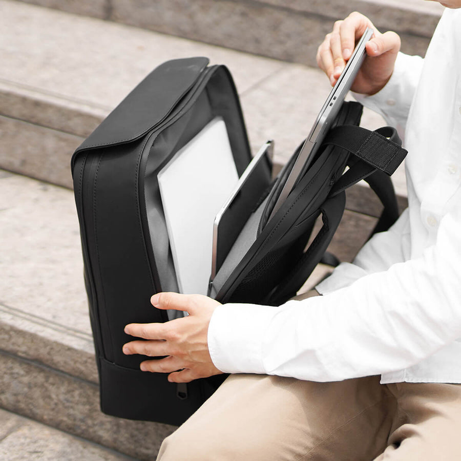 Maverick & Co. - Vista Waterproof Backpack Pro