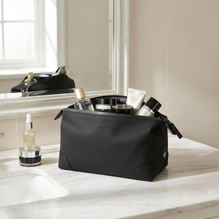 Maverick & Co. - Vista Waterproof Travel Case