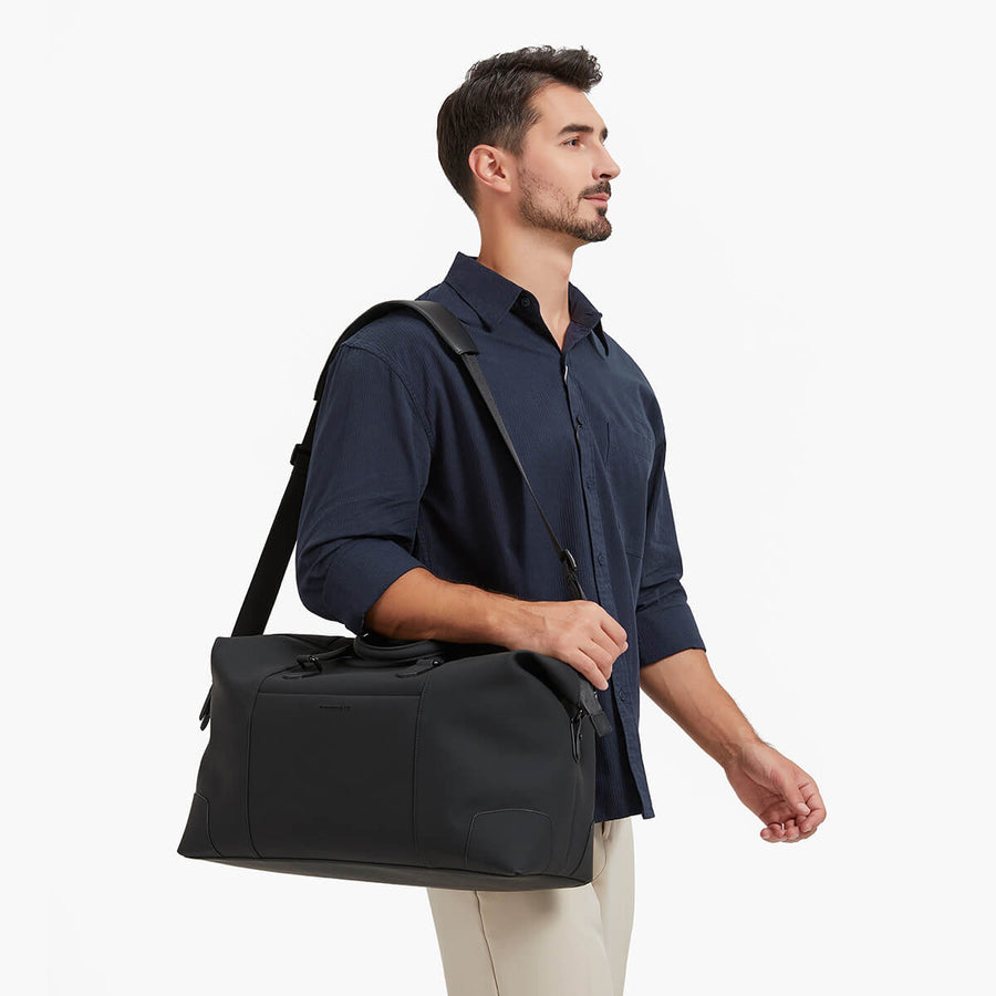 Maverick & Co. - Vista Waterproof Weekender