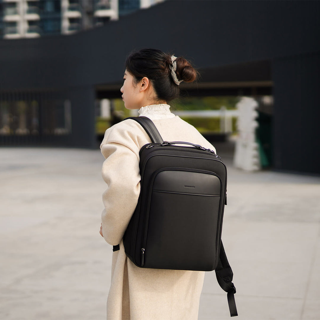 Maverick & Co. - Windsor Light Business Backpack