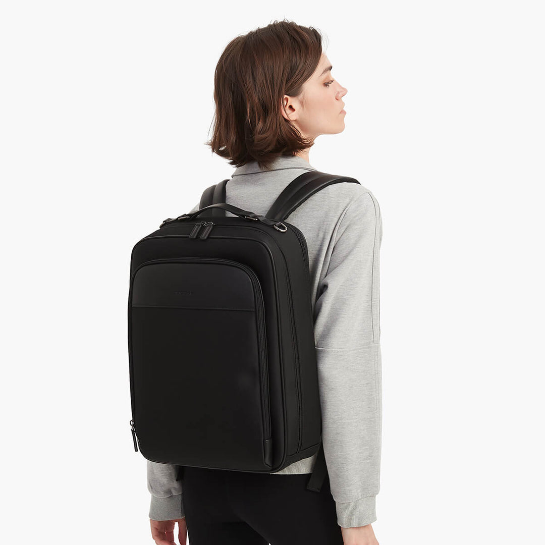 Maverick & Co. - Windsor Light Business Backpack