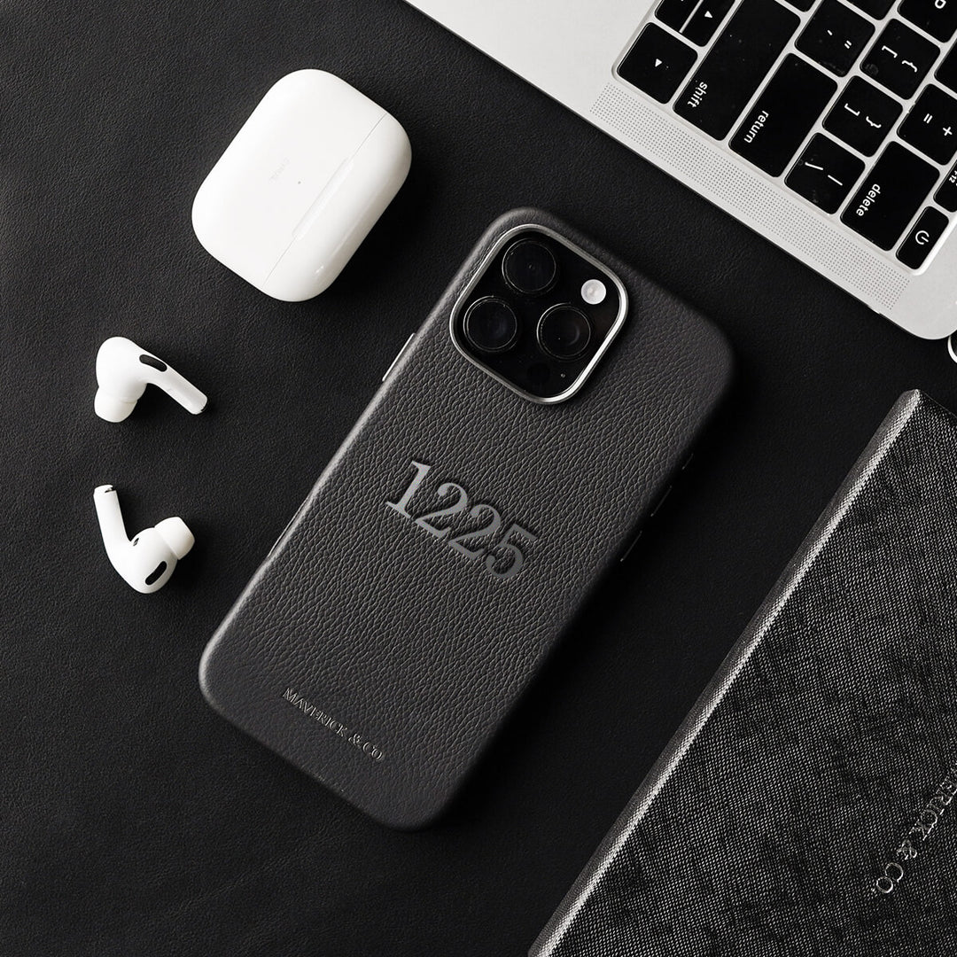 Maverick & Co. - Pebbled Leather Phone Case