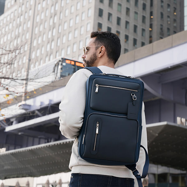 Smart and Simple – Meet our Brand-New OnePlus Explorer Backpack!