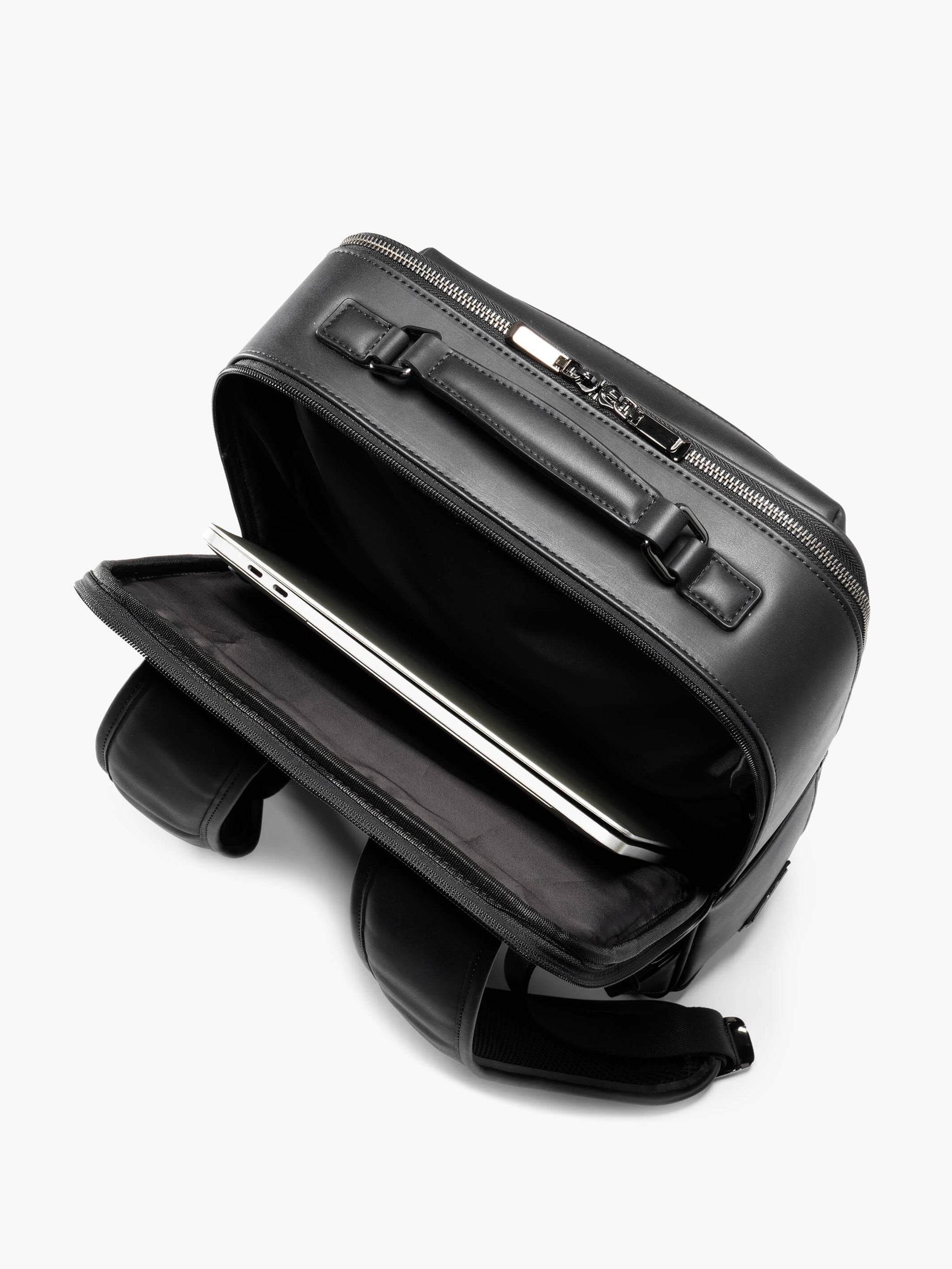 Maverick & Co. - Explorer Light Backpack Plus #color_black