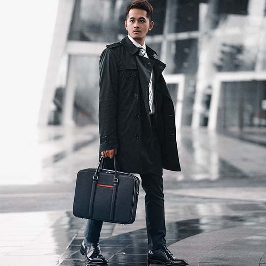 John & Paul Slim Black Leather Briefcase 2.0 - John & Paul - Briefcases and  Luggage - Traveling, Accessories - Gentleman Store