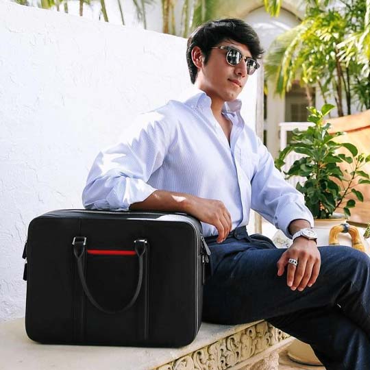 Maverick & Co. - Manhattan Double-Zip Leather Briefcase