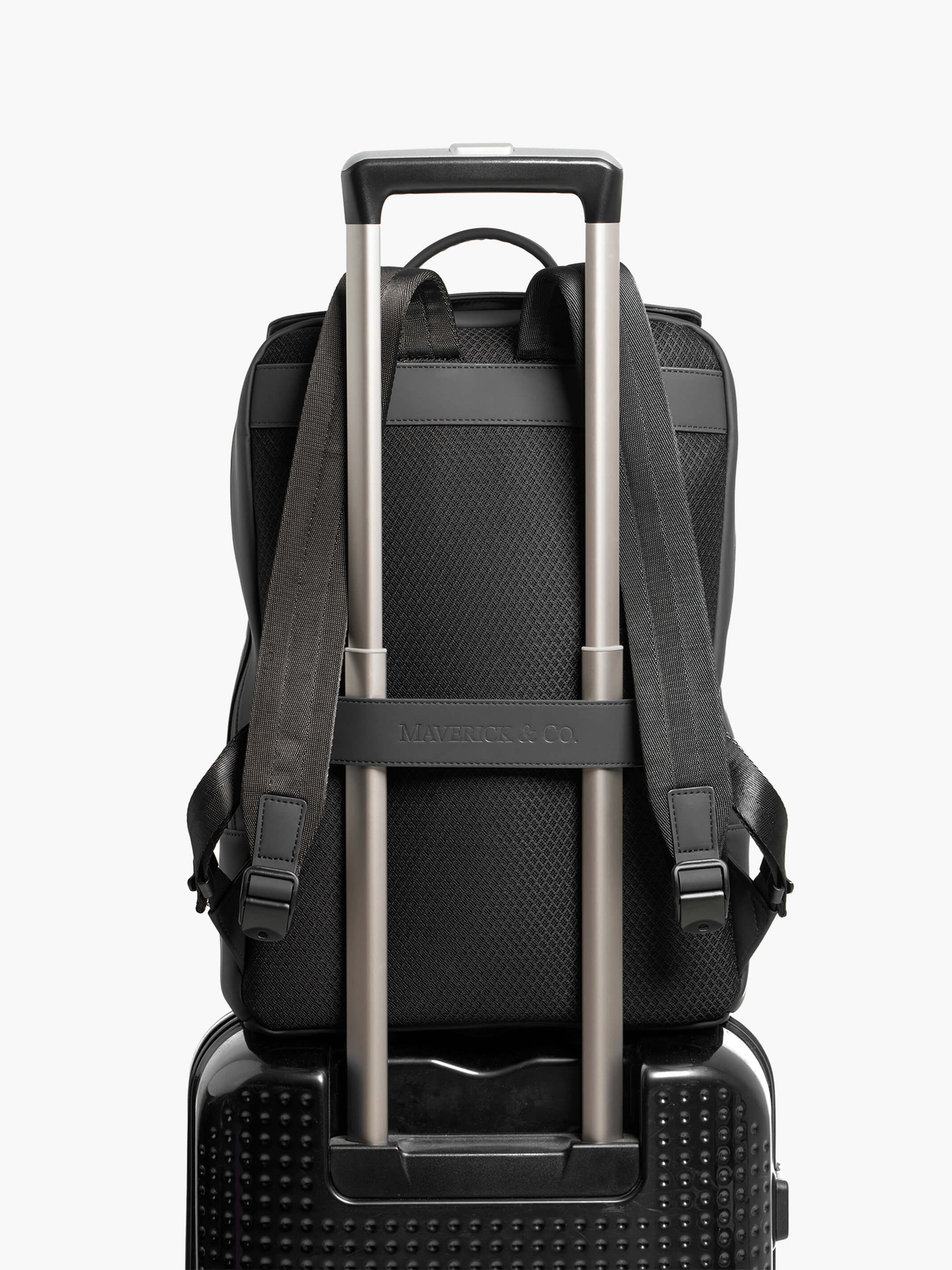 Maverick & Co. - Vista Waterproof Backpack #color_black