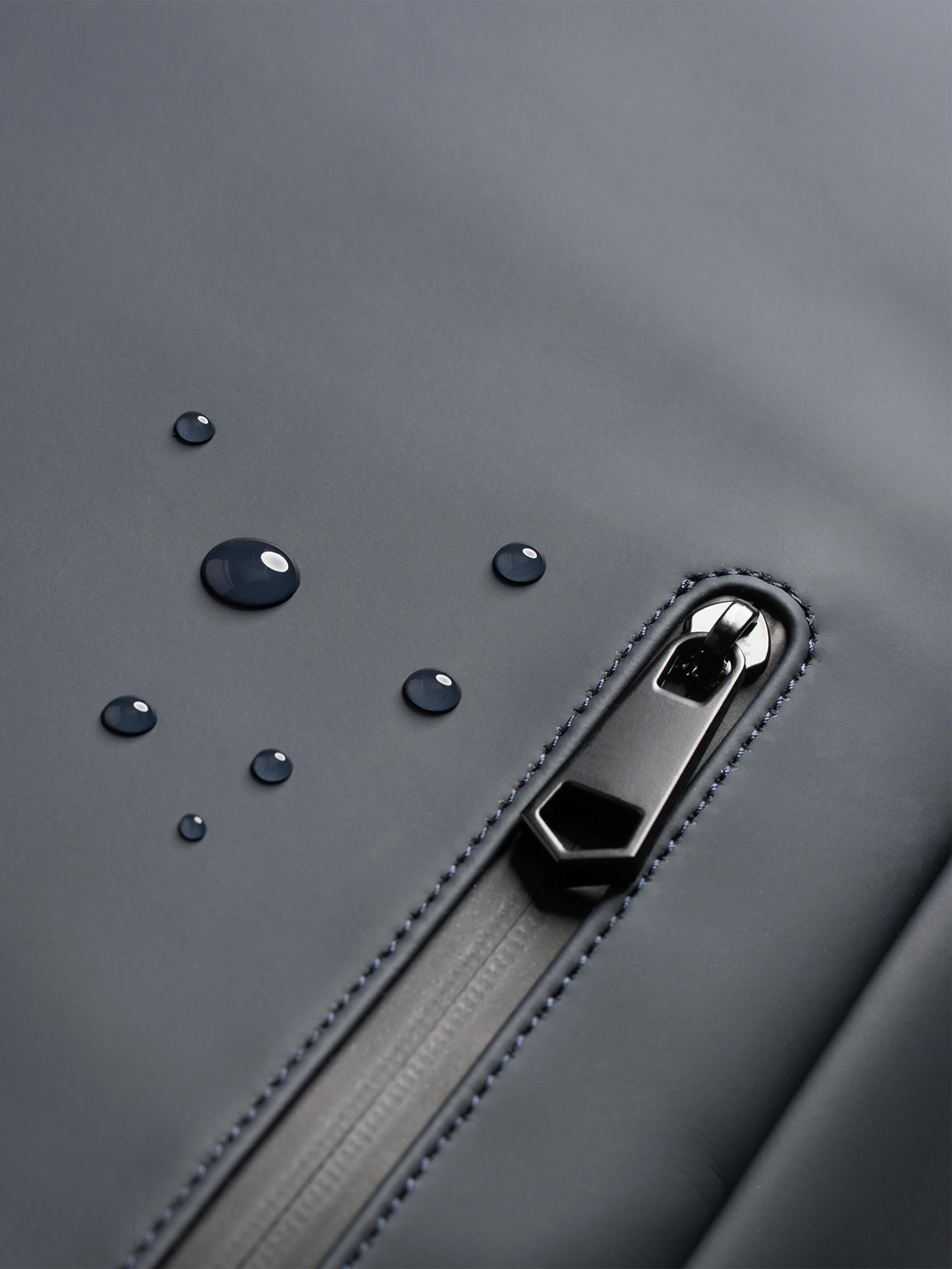 Maverick & Co. - Vista Waterproof Backpack #color_navy