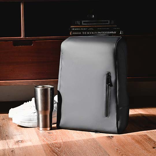 Maverick & Co. - Vista Waterproof Backpack