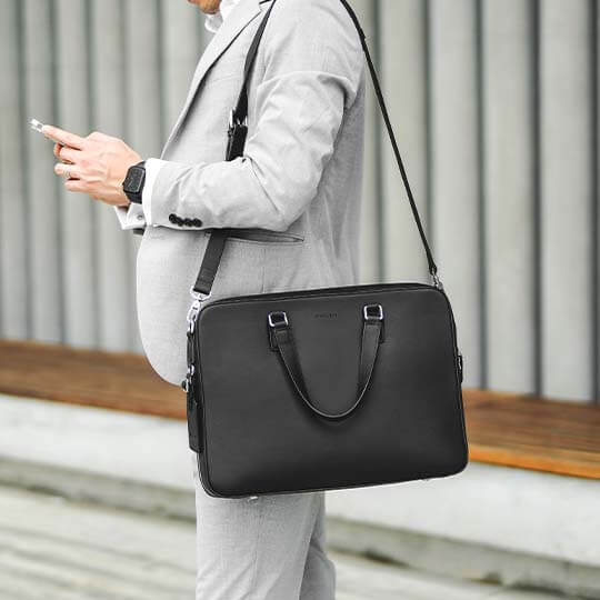 Maverick & Co. - Windsor Deluxe Leather Briefcase