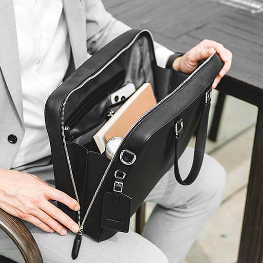 Maverick & Co. - Windsor Deluxe Leather Briefcase